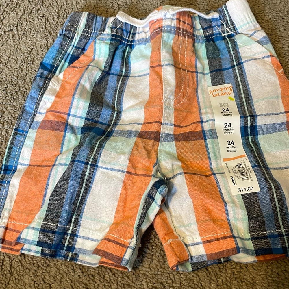 Jumping Bean infant boys shorts NWT size 24months